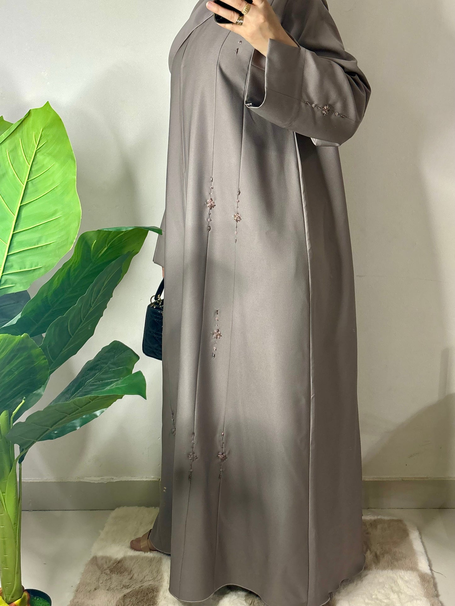 Abaya SAHAR